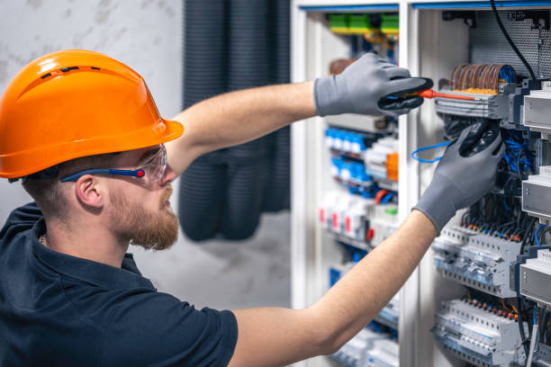 Best Emergency Electrical Repair  in Trumbull Center, CT